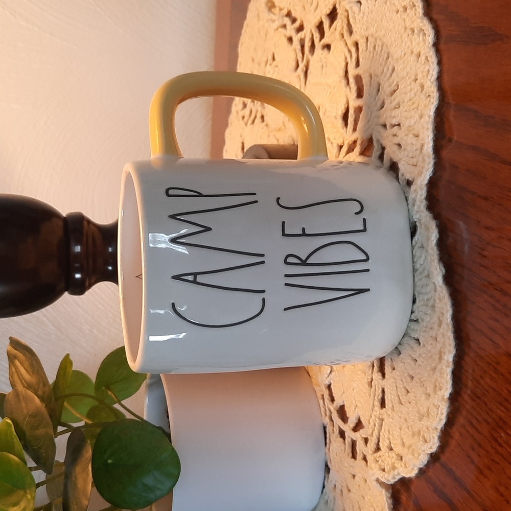 🆕 RAE DUNN | Camp Vibes Mug campfire